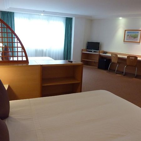 Hotel Tropical Les Escaldes Kültér fotó