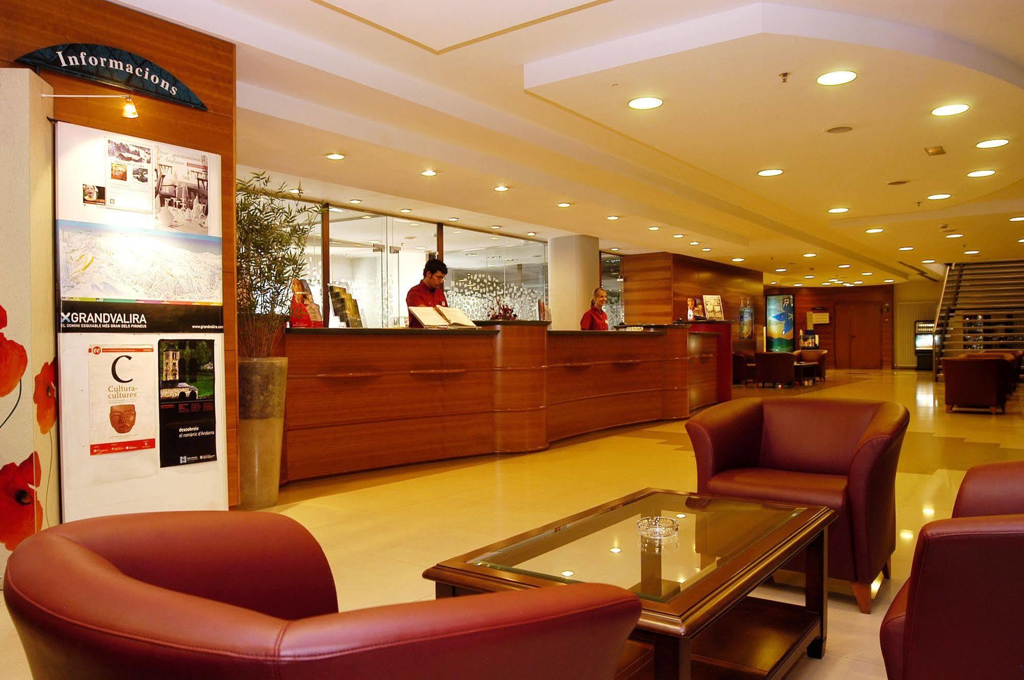 Hotel Tropical Les Escaldes Kültér fotó